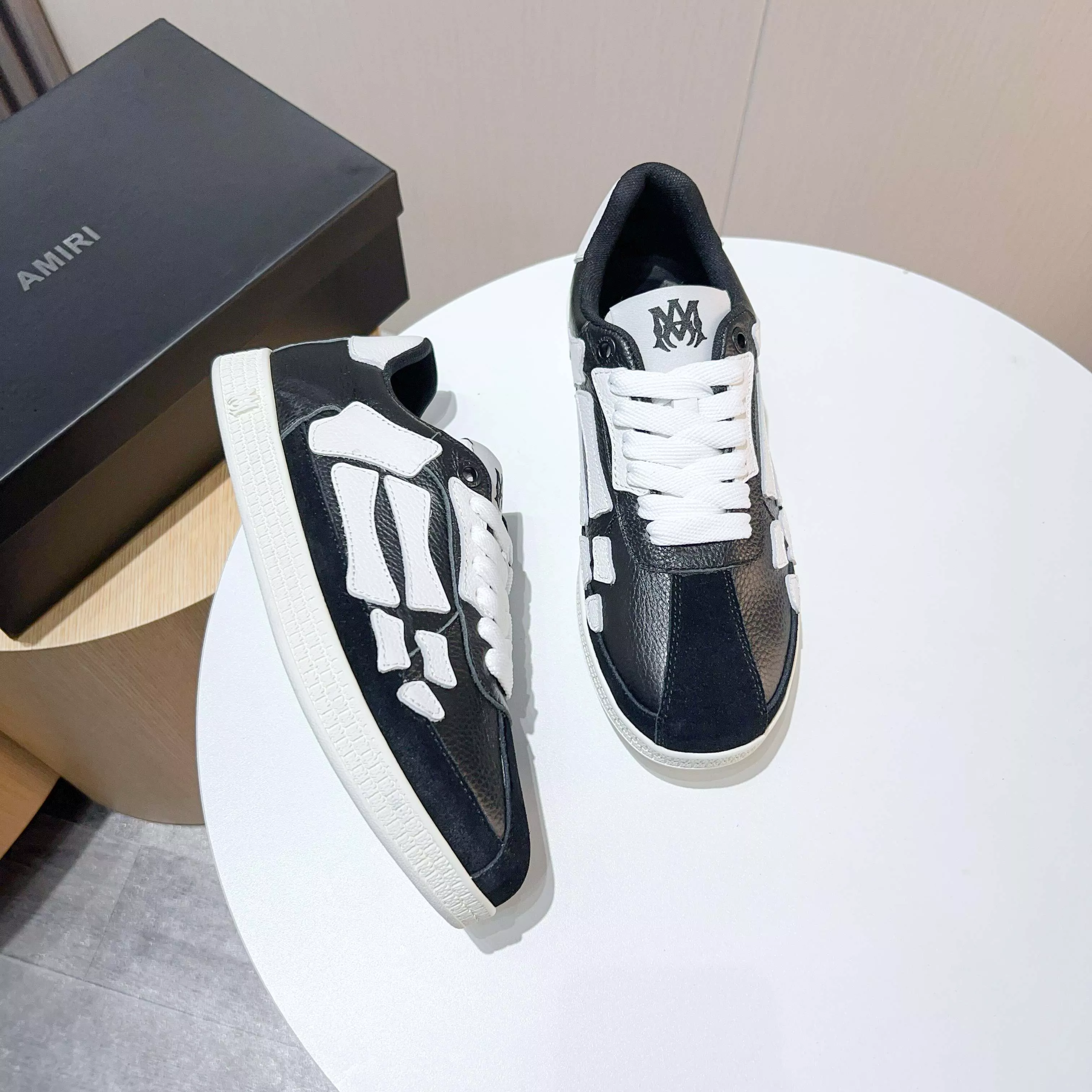 Amiri Casual Shoes For Men Trendsetting 8726