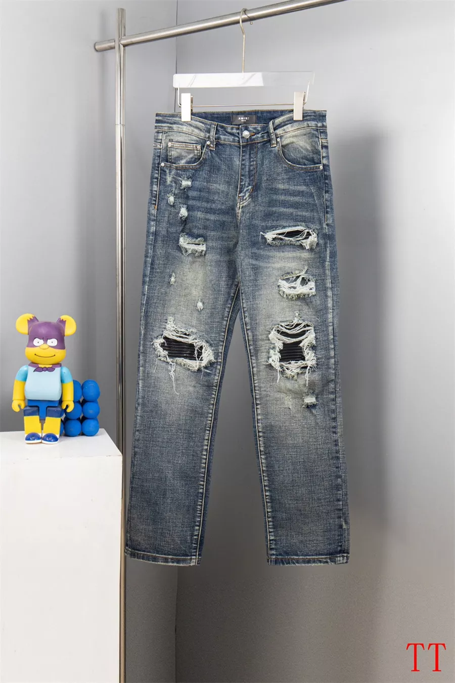 Amiri Jeans For Men Elegant 6847