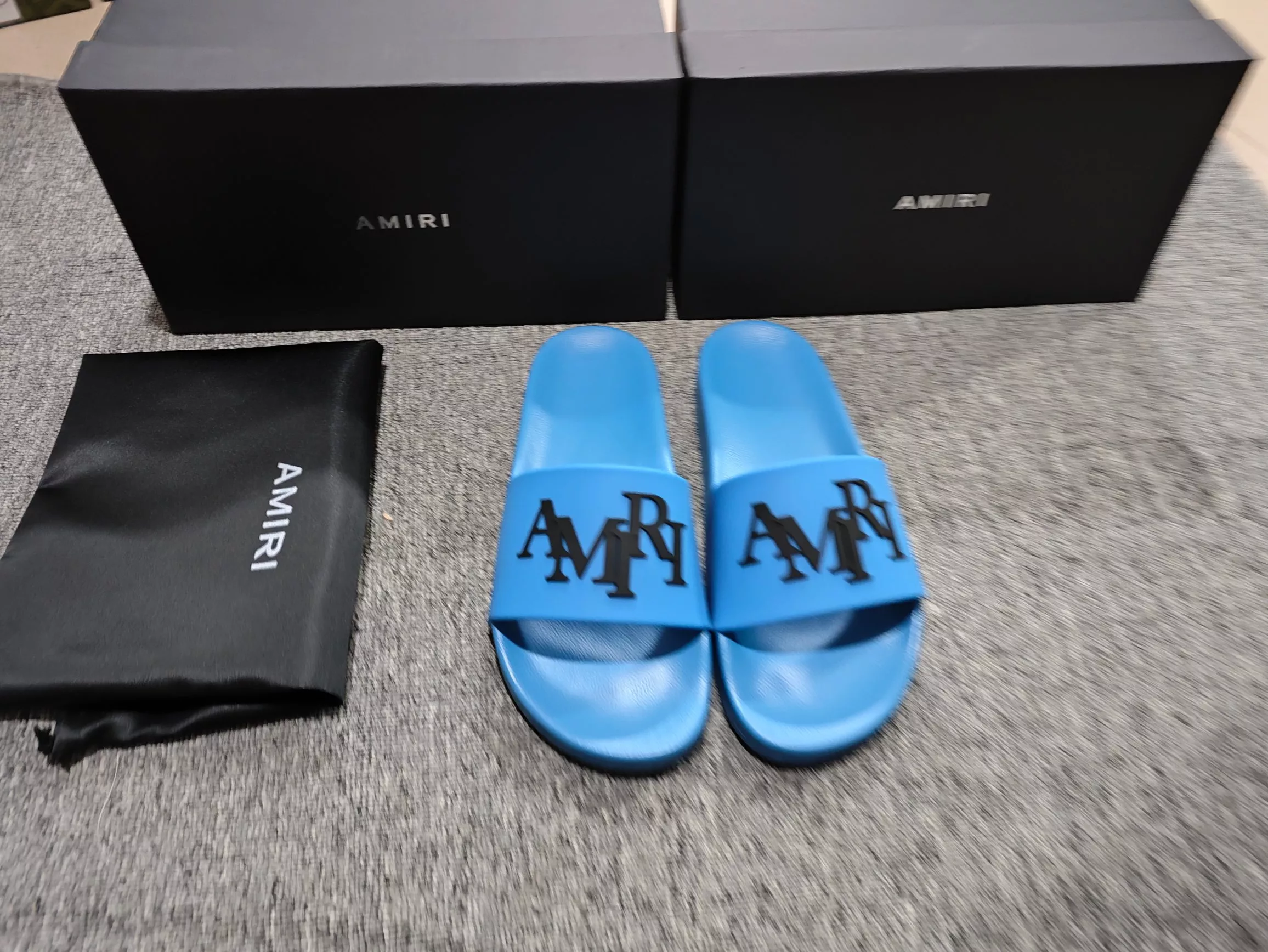 Amiri Slippers For Women Elegant 2745