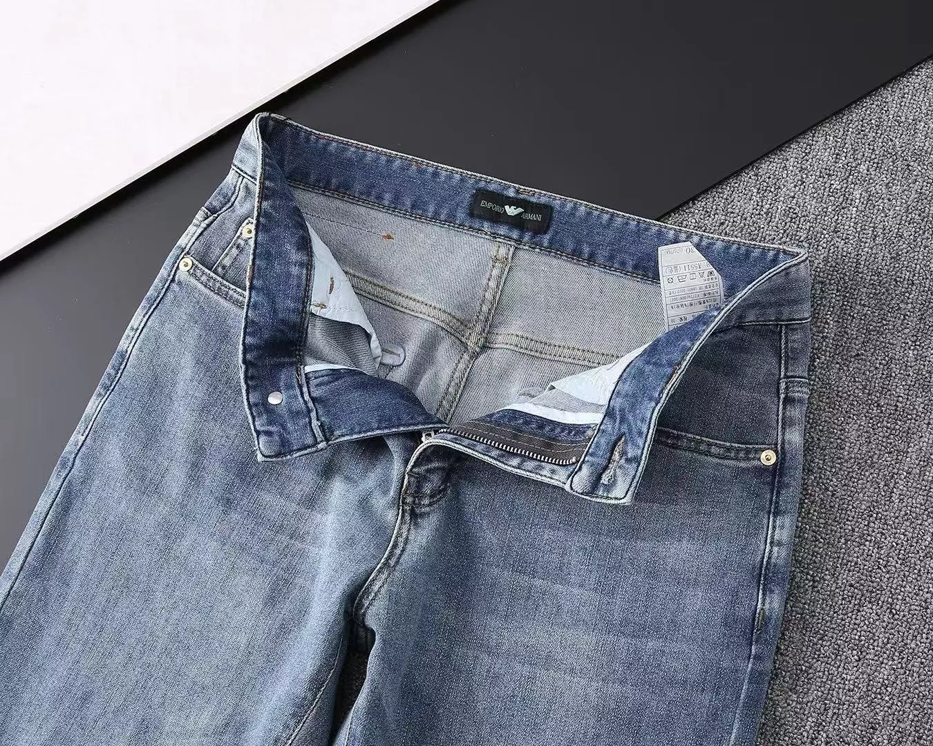 Armani Jeans For Men Resilient 8694