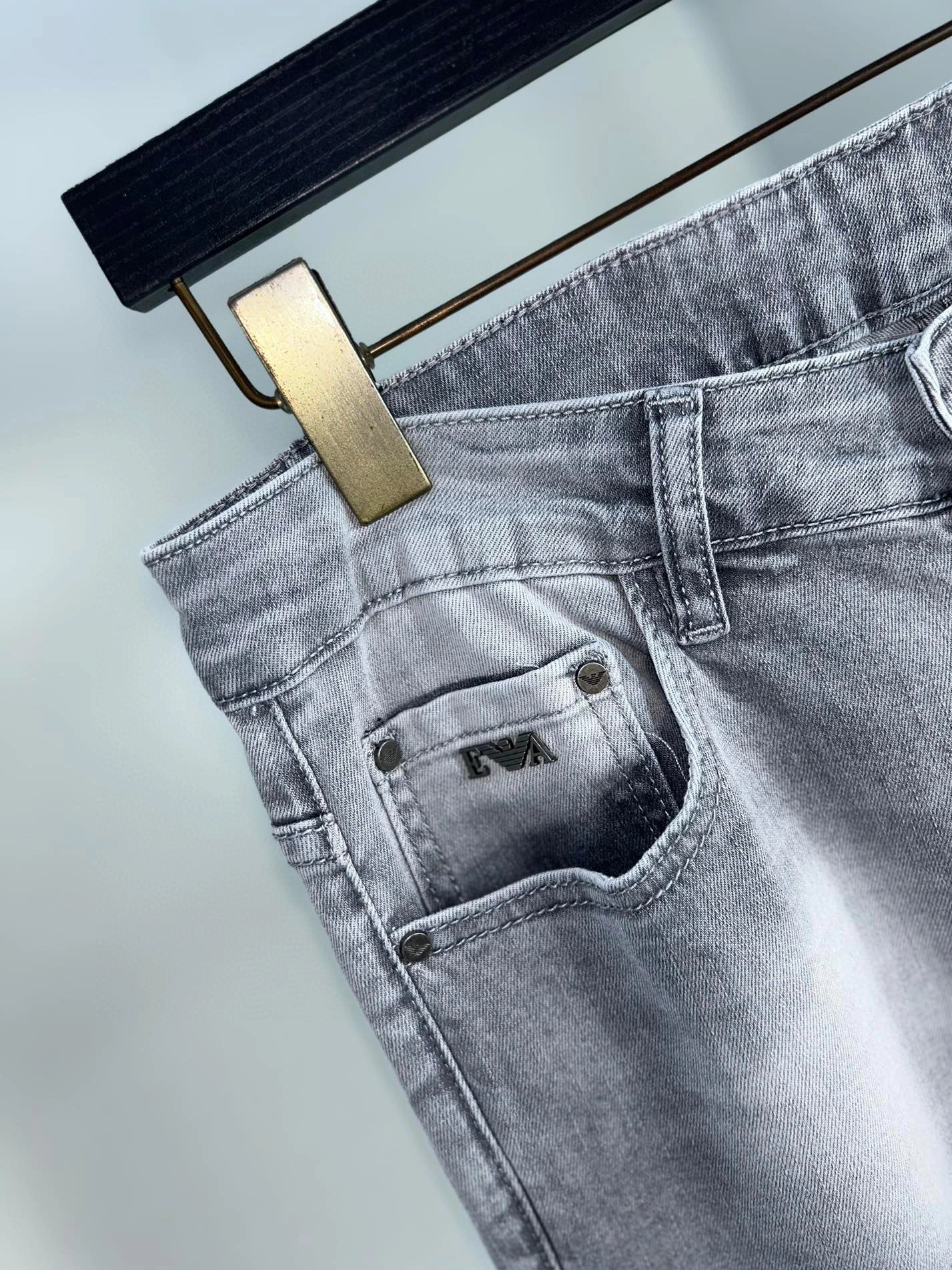Armani Jeans For Men Vibrant 7061