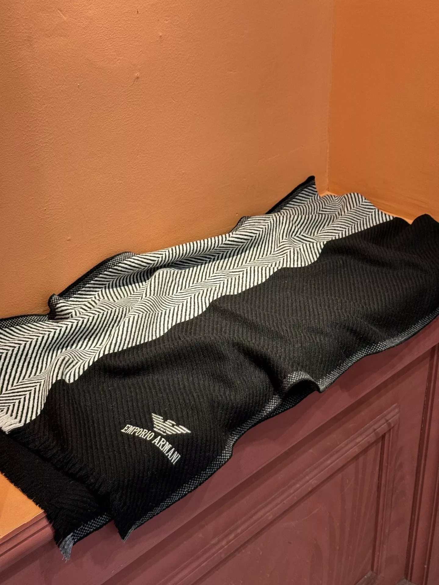 Armani Scarf For Unisex Modern 5875