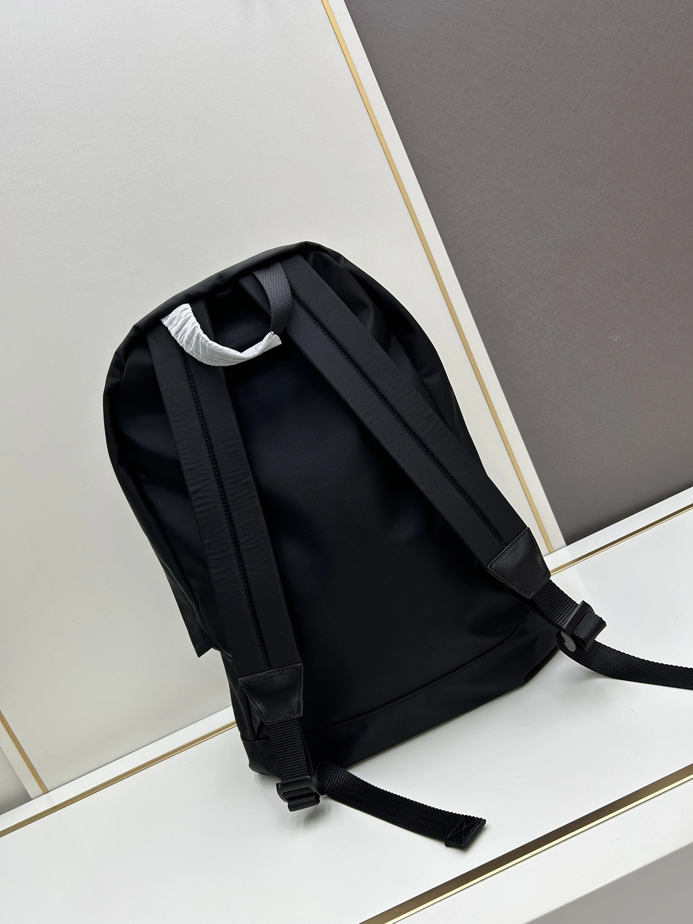 Balenciaga AAA Man Backpacks Bold 3427