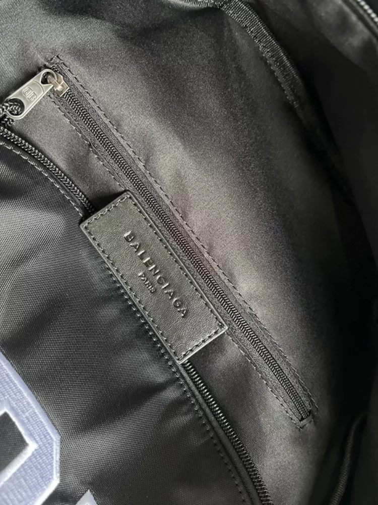 Balenciaga AAA Quality Backpacks For Unisex Comfortable 4030