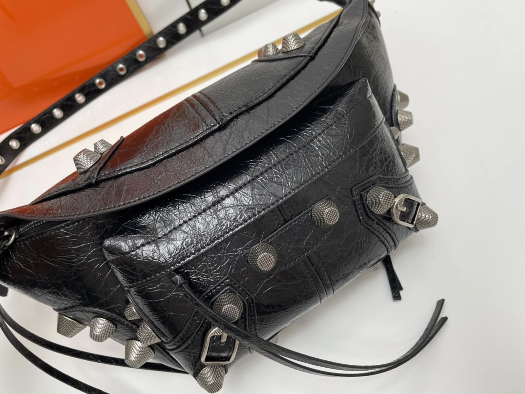 Balenciaga AAA Quality Belt Bags For Unisex Resilient 3838