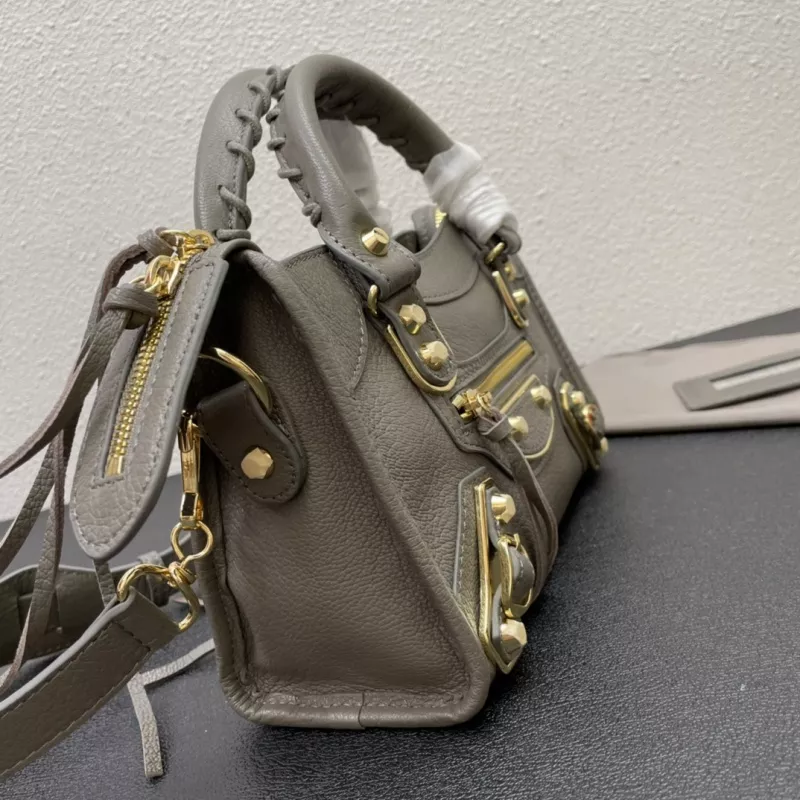 Balenciaga AAA Quality Handbags For Women Affordable 1394