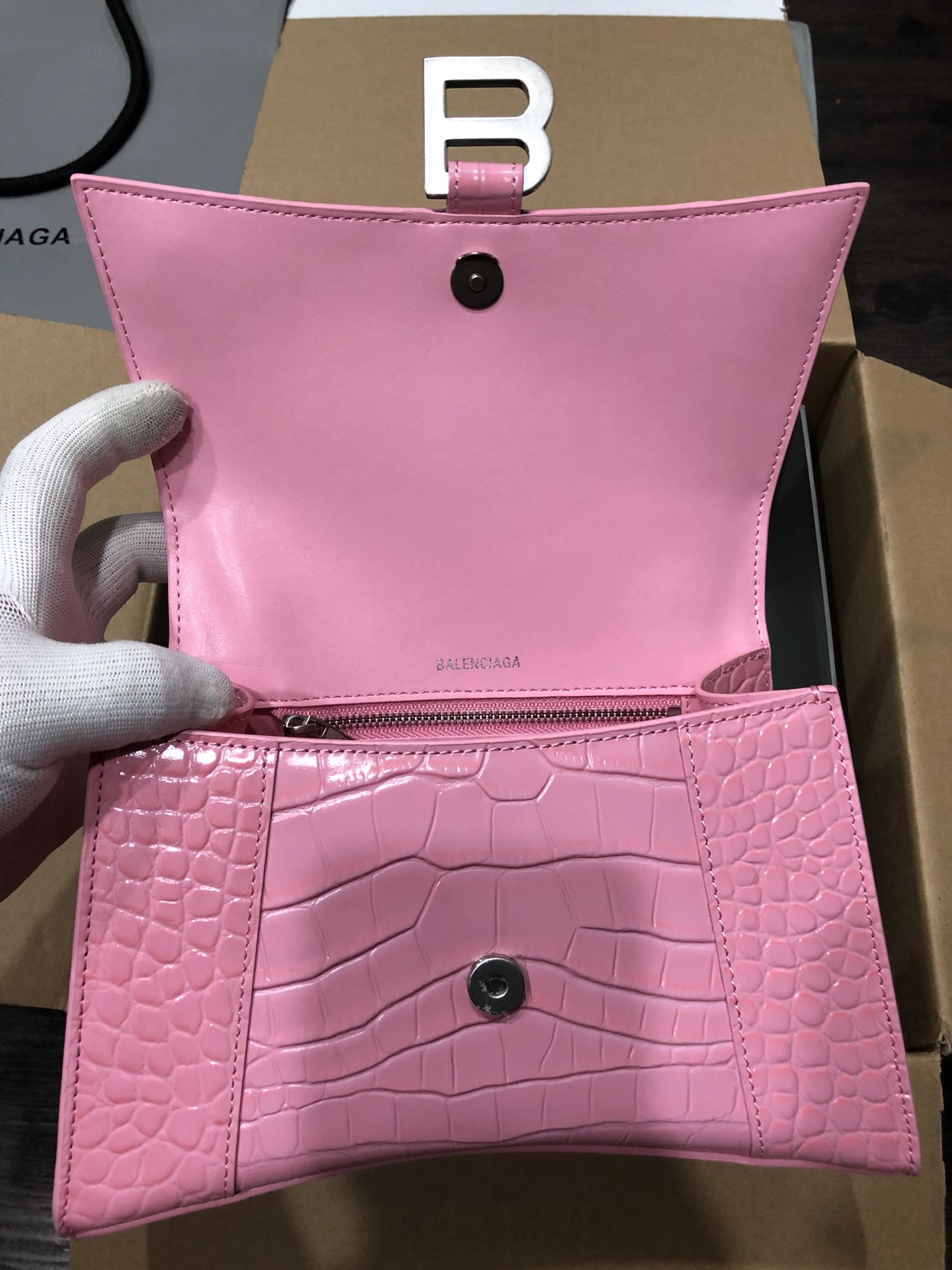 Balenciaga AAA Quality Handbags For Women Affordable 6146
