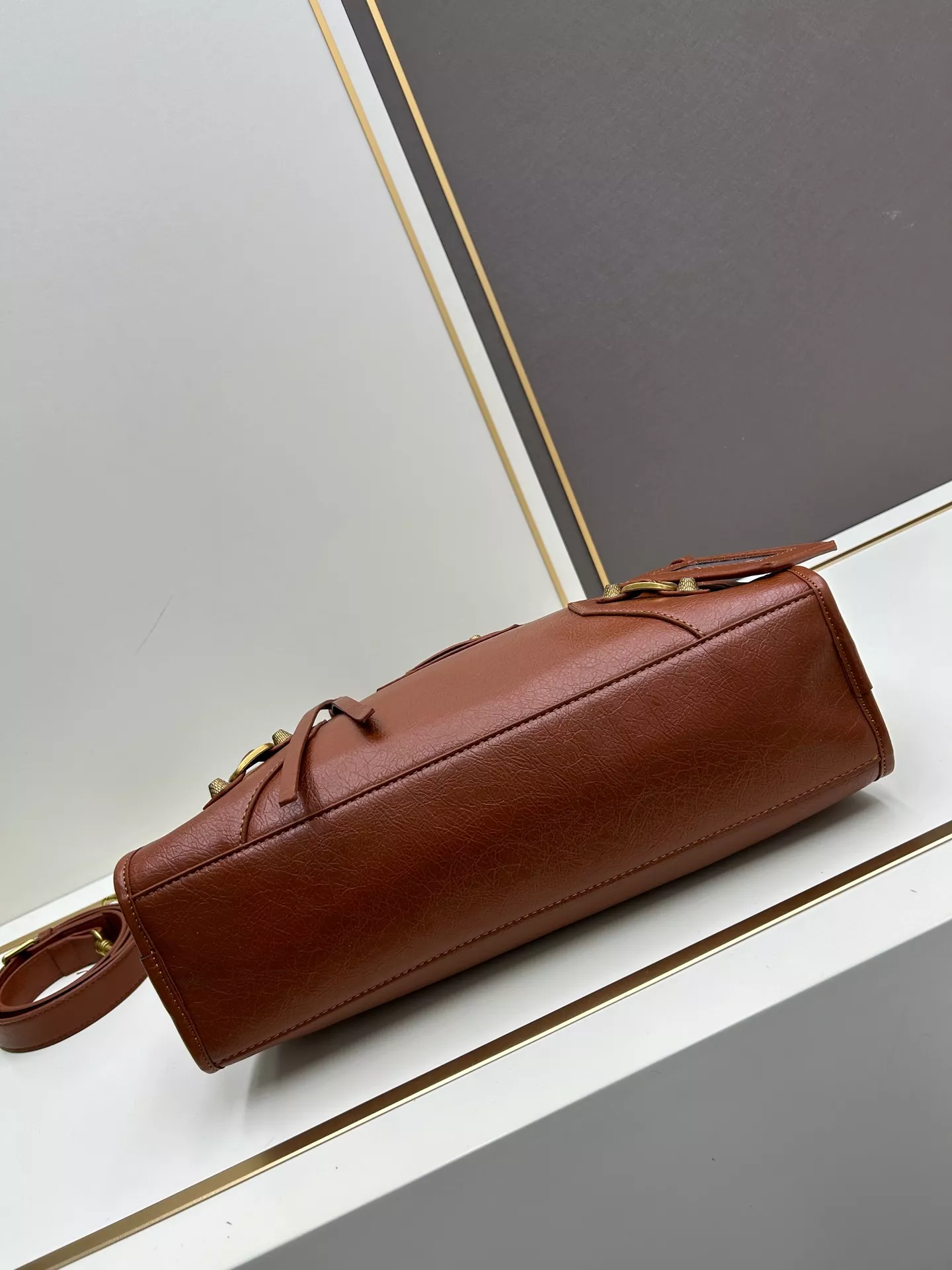 Balenciaga AAA Quality Handbags For Women BestValue 273