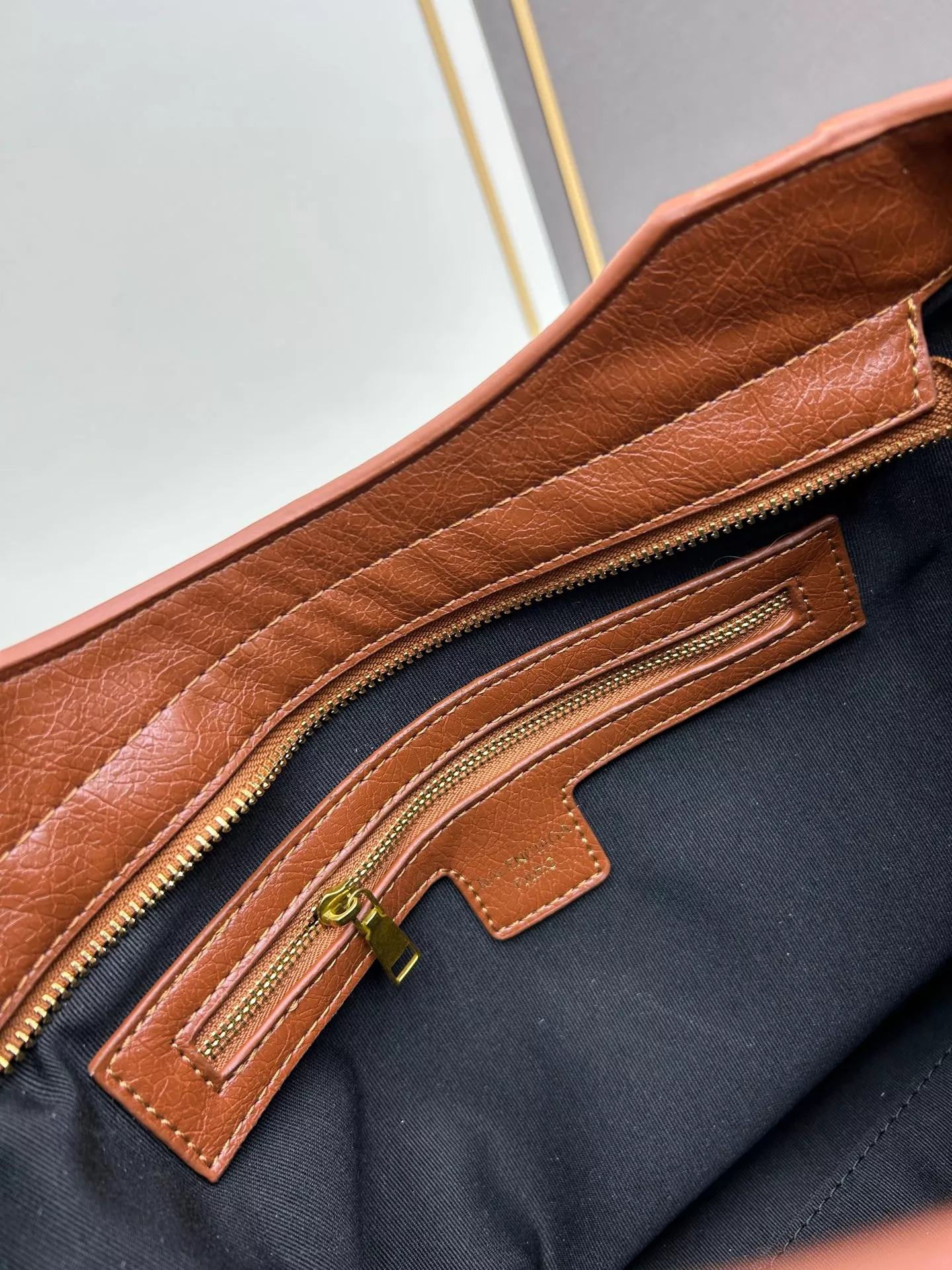 Balenciaga AAA Quality Handbags For Women BestValue 273