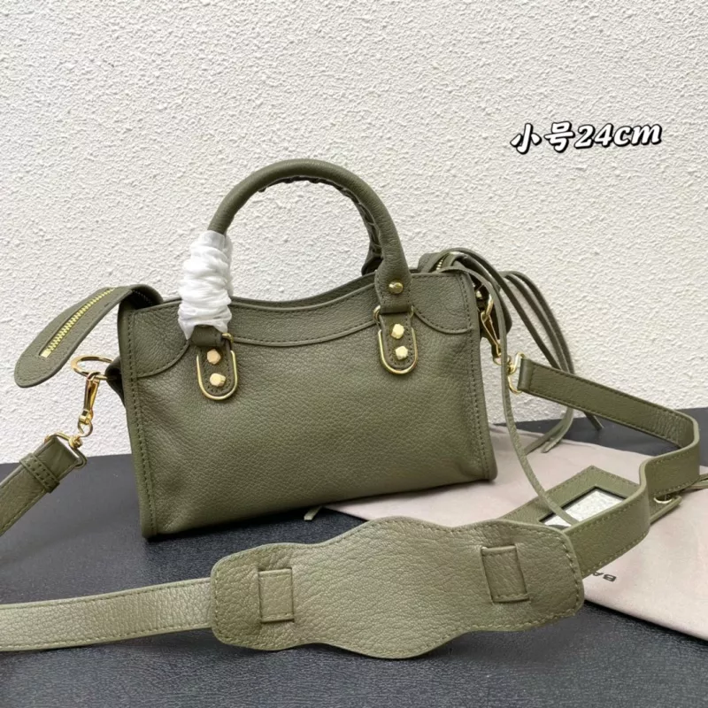 Balenciaga AAA Quality Handbags For Women Compact 138