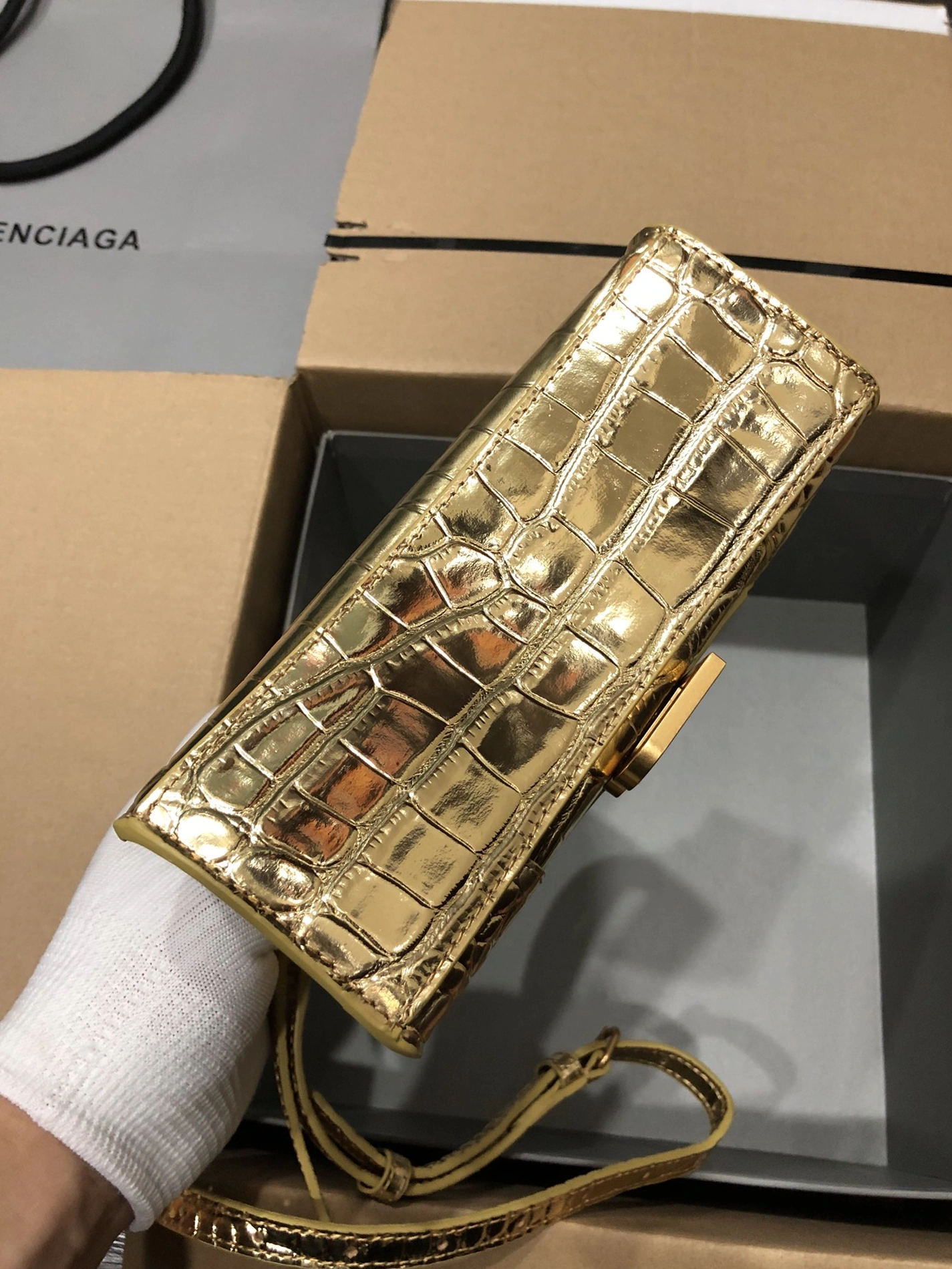 Balenciaga AAA Quality Handbags For Women Durable 1496