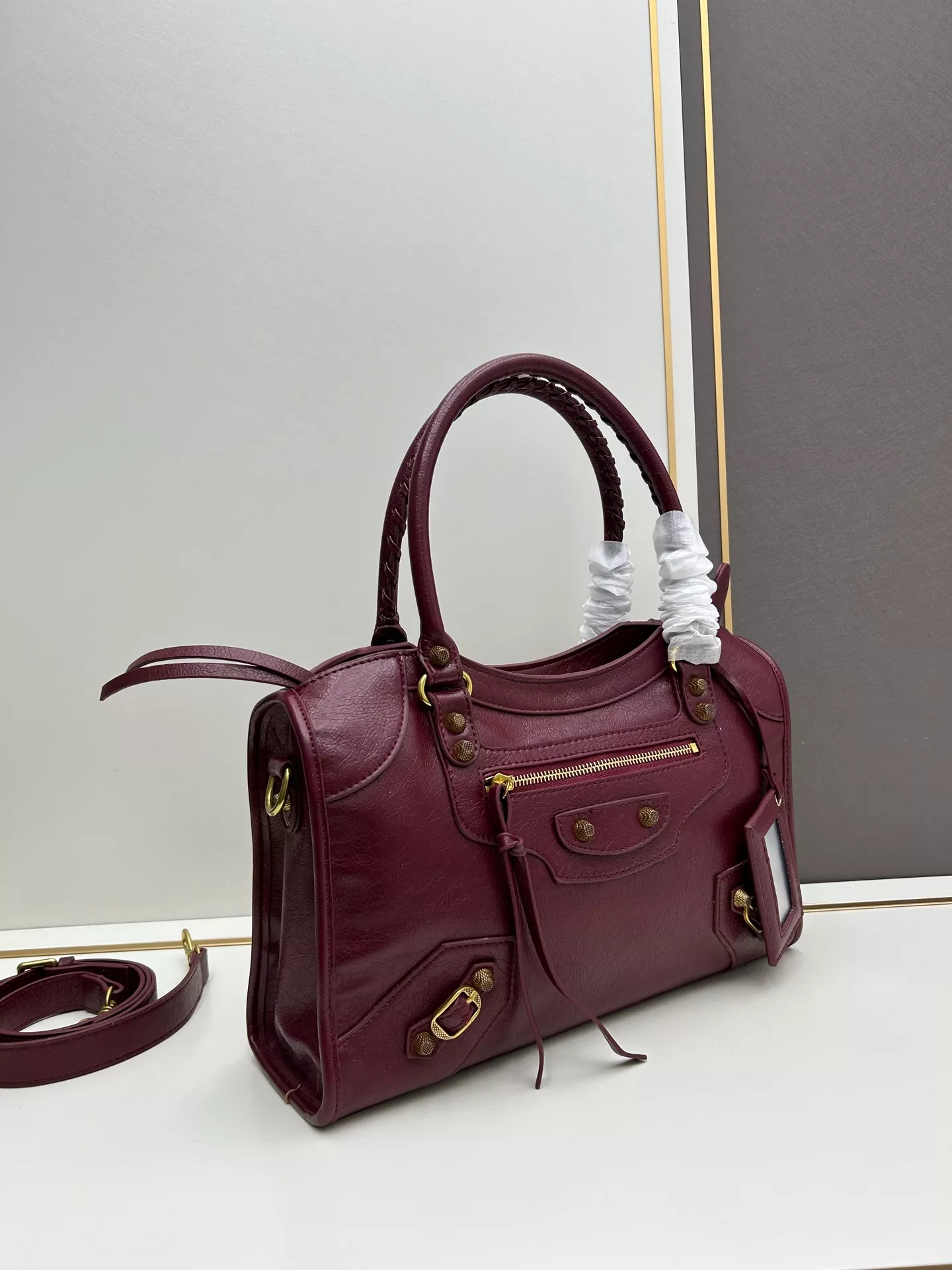 Balenciaga AAA Quality Handbags For Women EasyMatch 4160