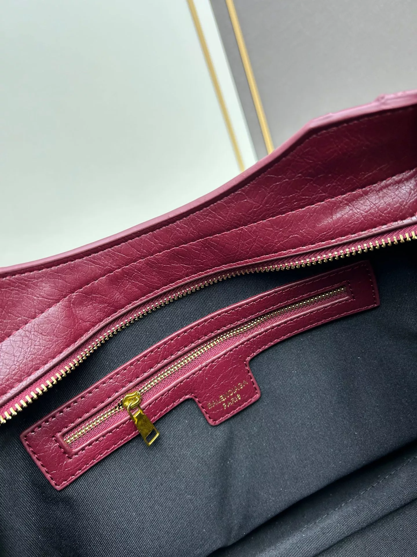 Balenciaga AAA Quality Handbags For Women EasyMatch 4160