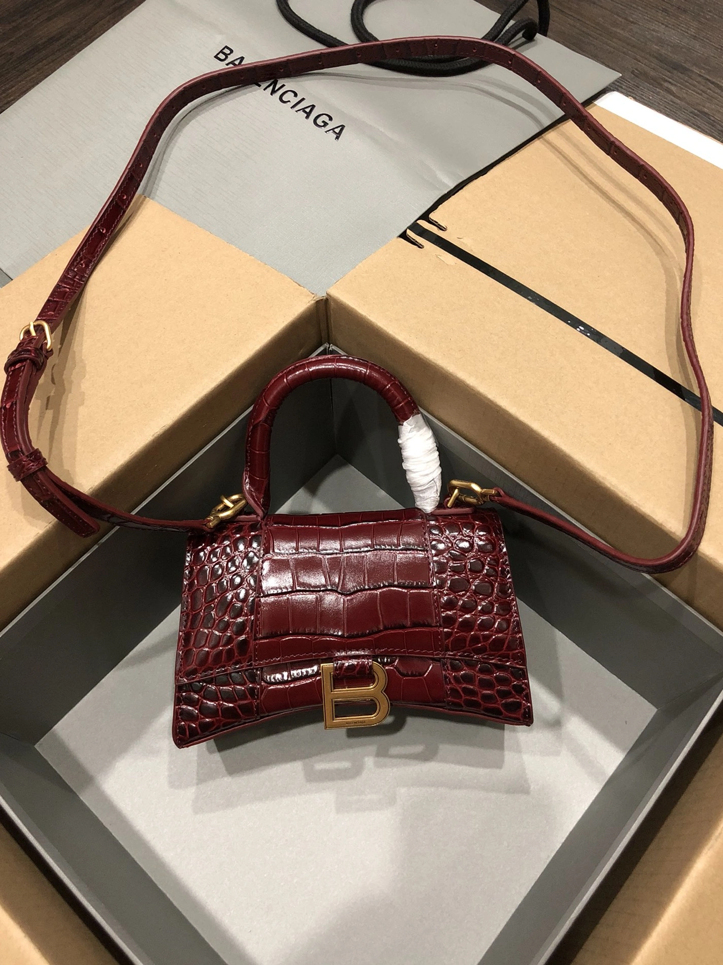 Balenciaga AAA Quality Handbags For Women Efficient 2501