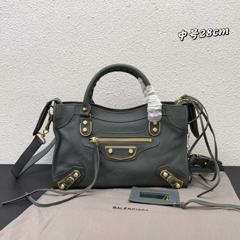 Balenciaga AAA Quality Handbags For Women Elegant 2990
