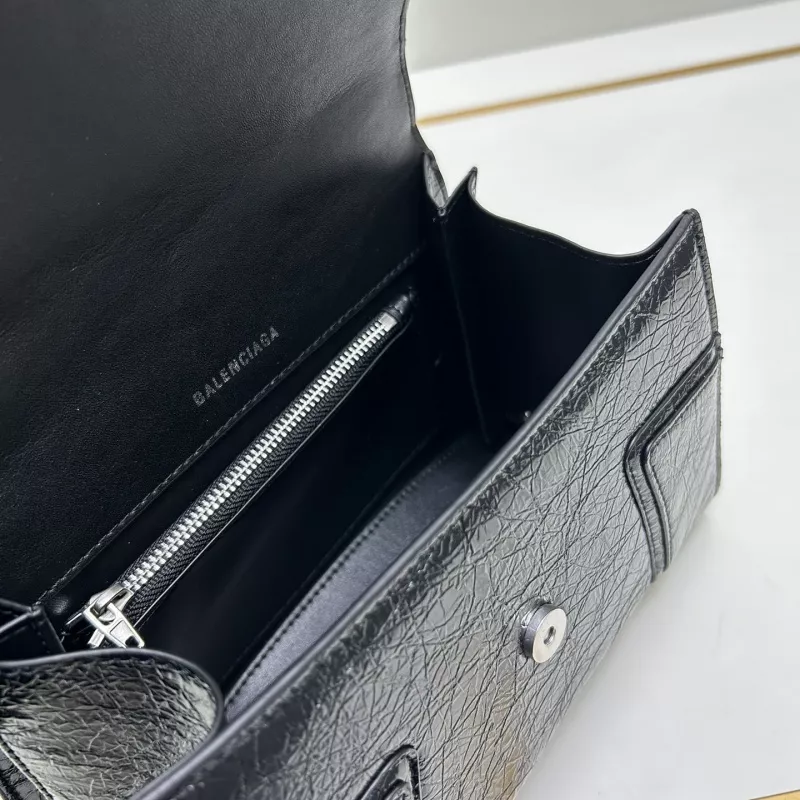 Balenciaga AAA Quality Handbags For Women EyeCatching 7148