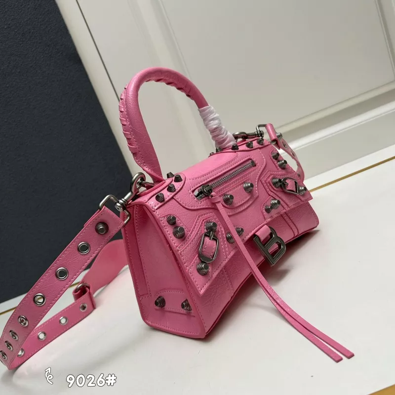 Balenciaga AAA Quality Handbags For Women Fashionable 4696