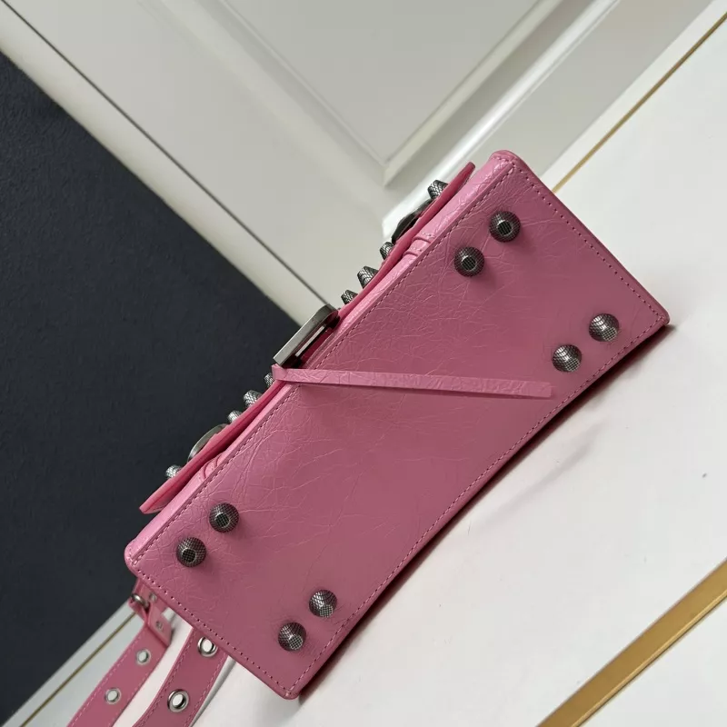 Balenciaga AAA Quality Handbags For Women Fashionable 4696