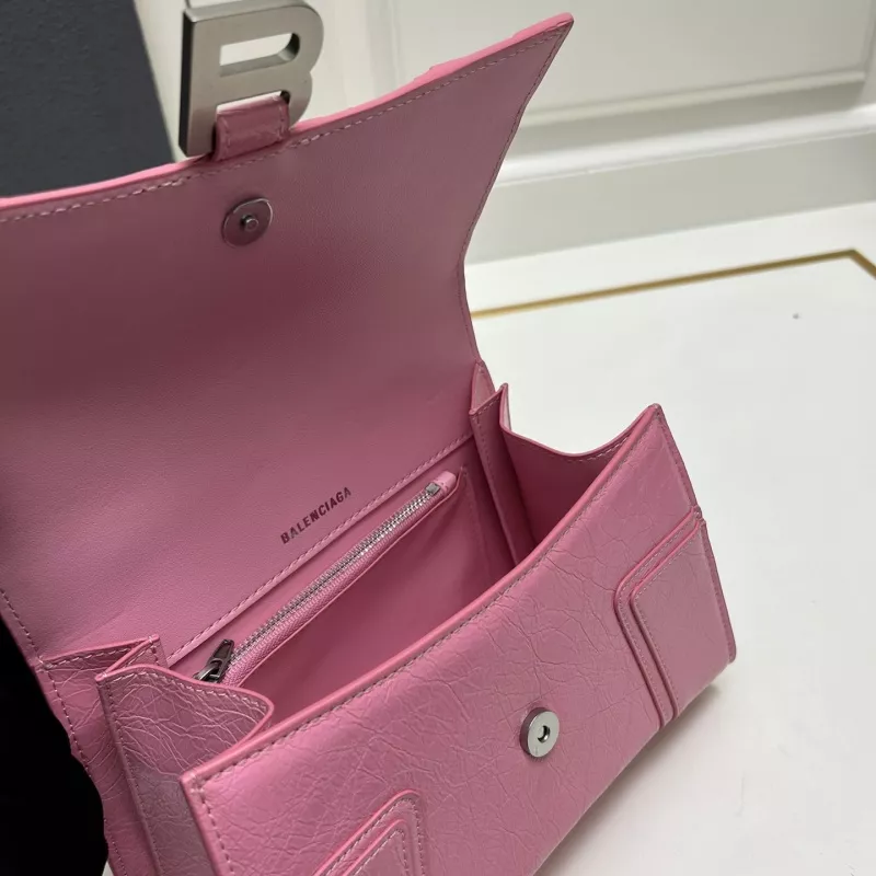 Balenciaga AAA Quality Handbags For Women Fashionable 4696