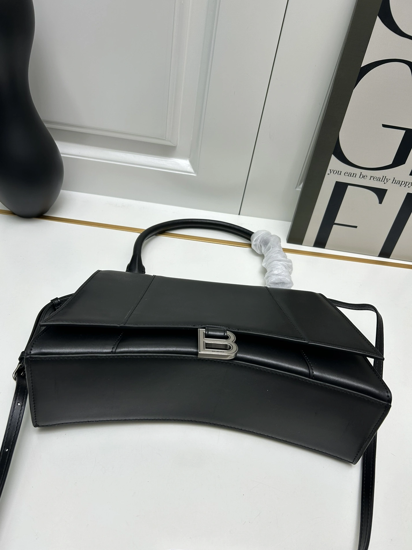 Balenciaga AAA Quality Handbags For Women Lightweight 7256