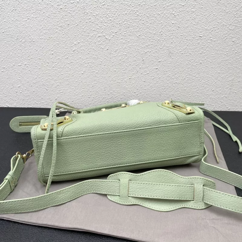 Balenciaga AAA Quality Handbags For Women Popular 3212