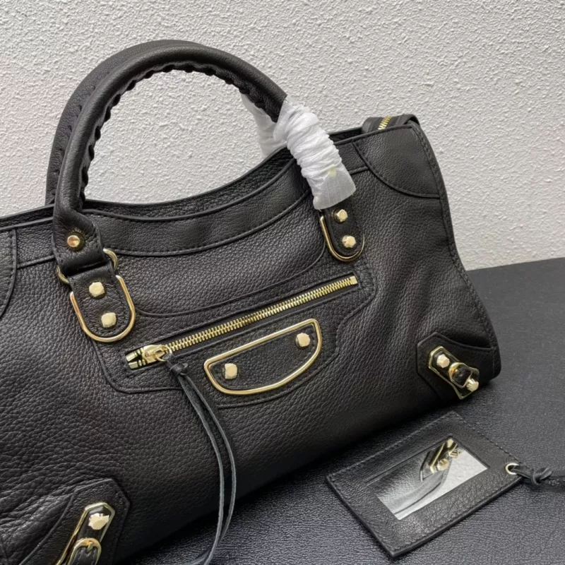 Balenciaga AAA Quality Handbags For Women Reliable 9301