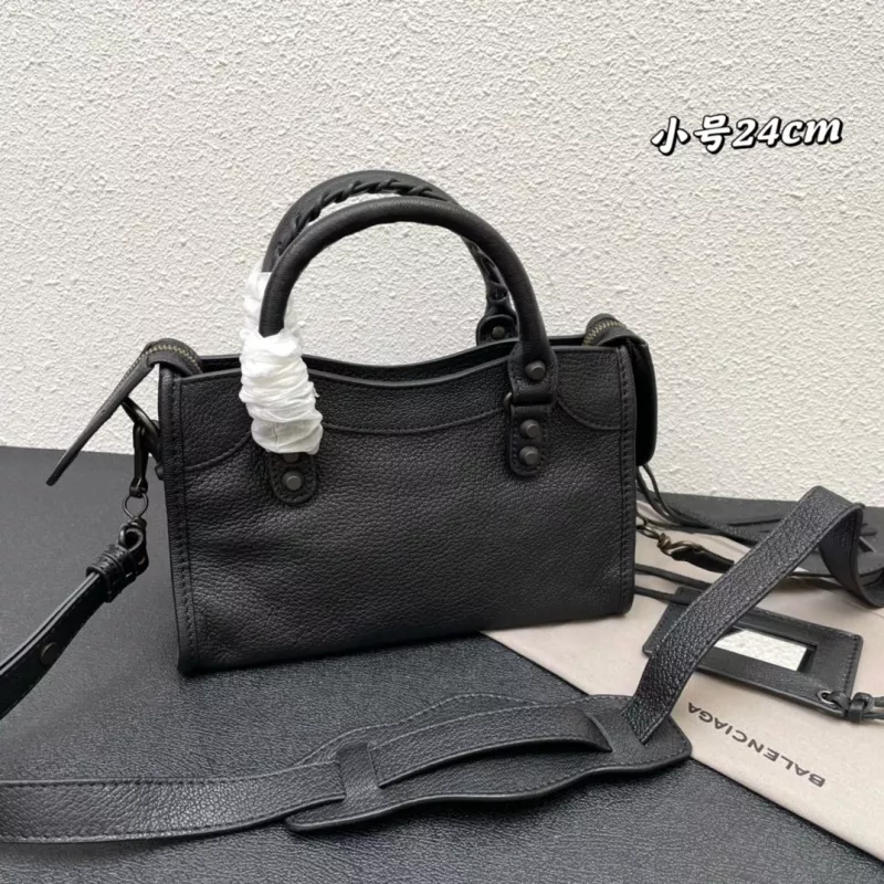 Balenciaga AAA Quality Handbags For Women Resilient 9112
