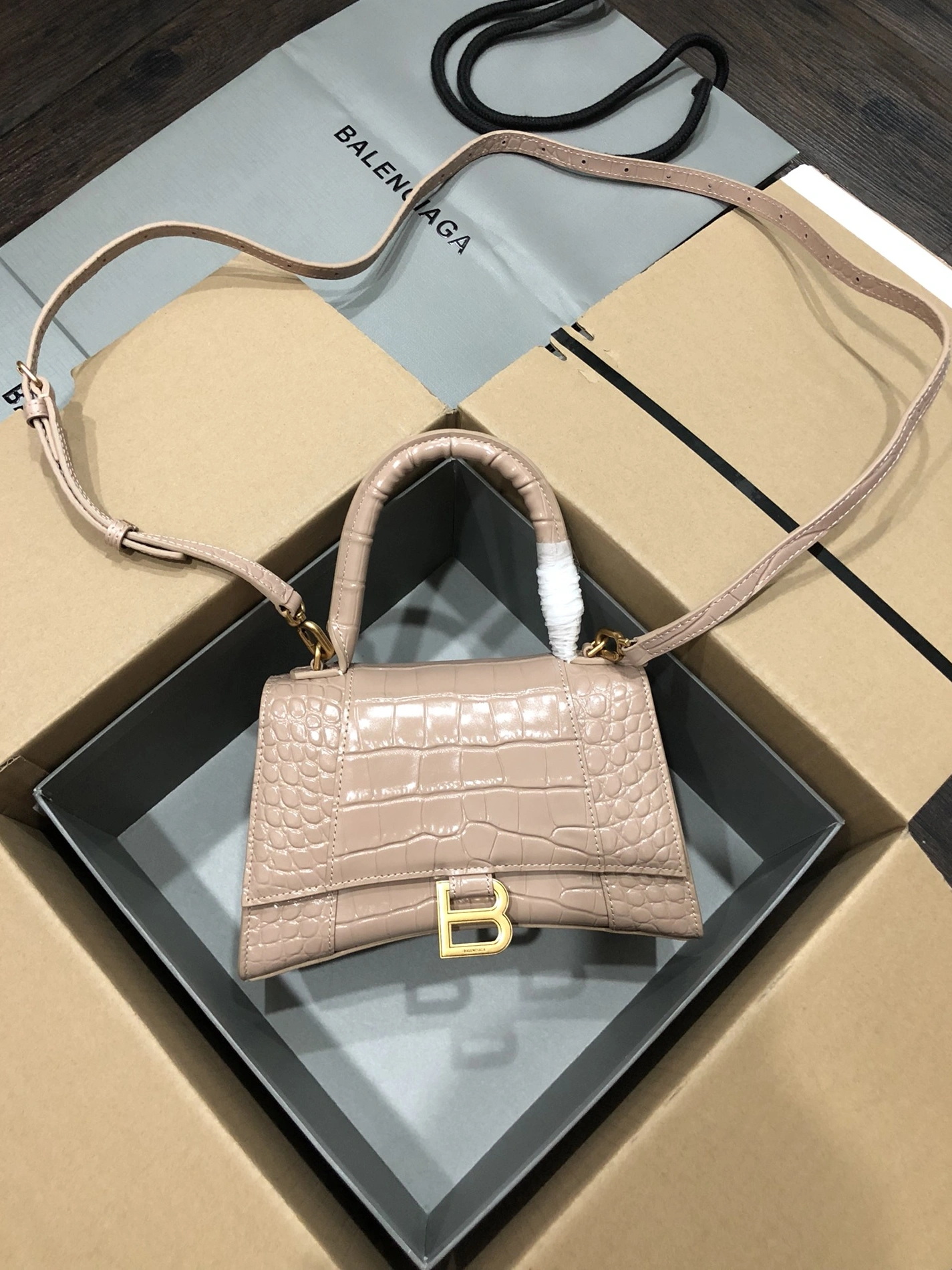 Balenciaga AAA Quality Handbags For Women TopPick 3695