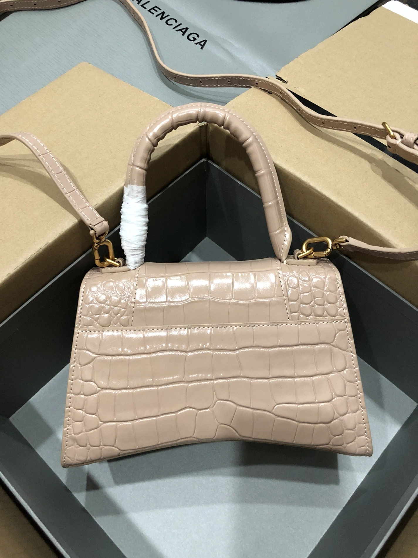 Balenciaga AAA Quality Handbags For Women TopPick 3695