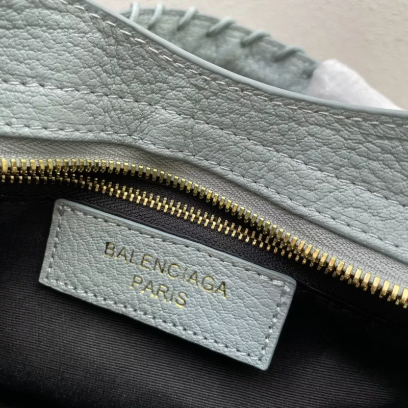 Balenciaga AAA Quality Handbags For Women Trendy 5629