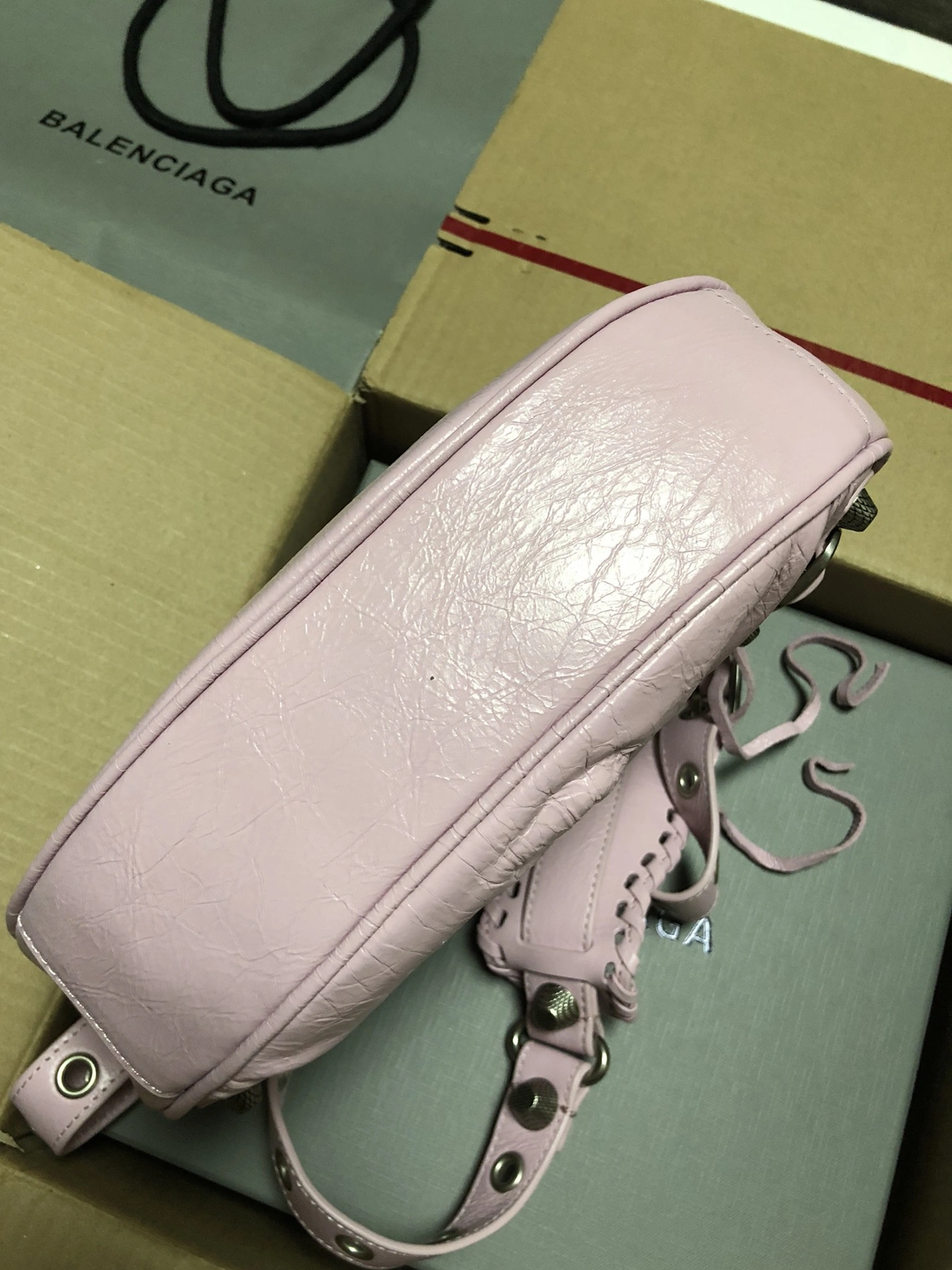 Balenciaga AAA Quality Messenger Bags For Women Bright 9152