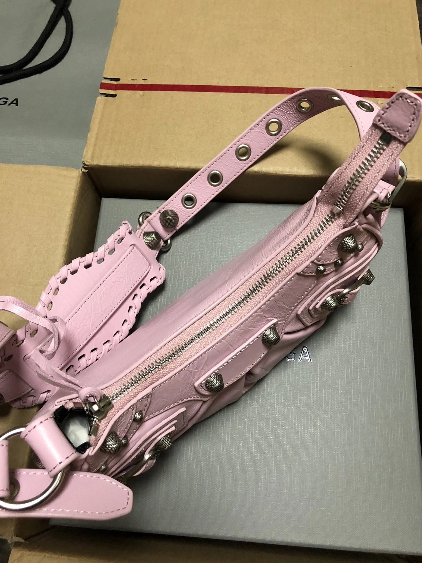 Balenciaga AAA Quality Messenger Bags For Women Bright 9152