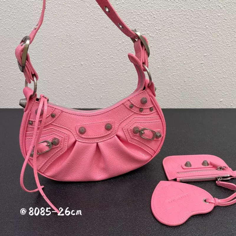 Balenciaga AAA Quality Messenger Bags For Women GoAnywhere 9438