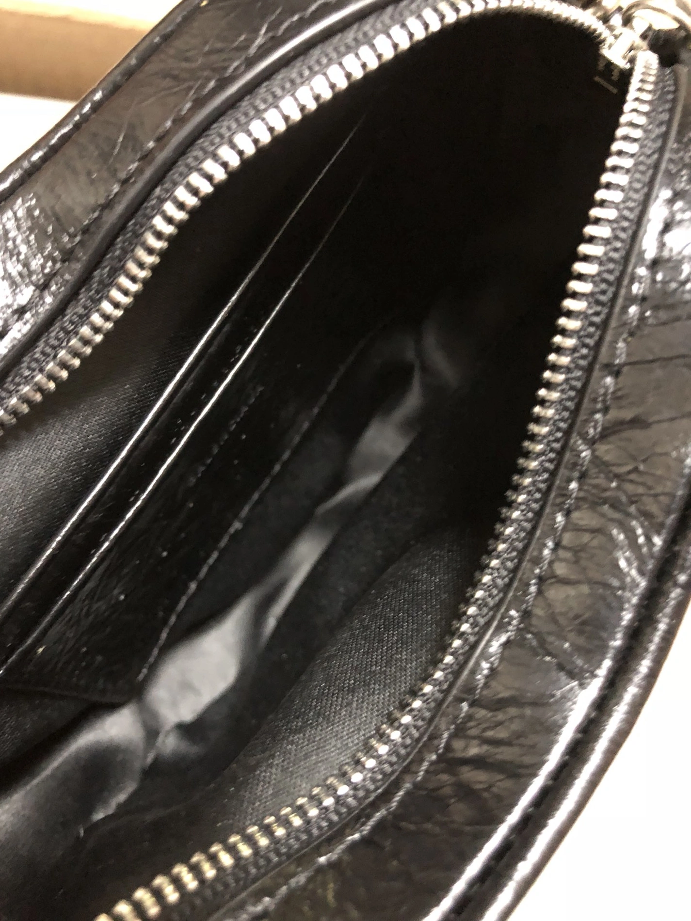 Balenciaga AAA Quality Messenger Bags For Women Lightweight 5317
