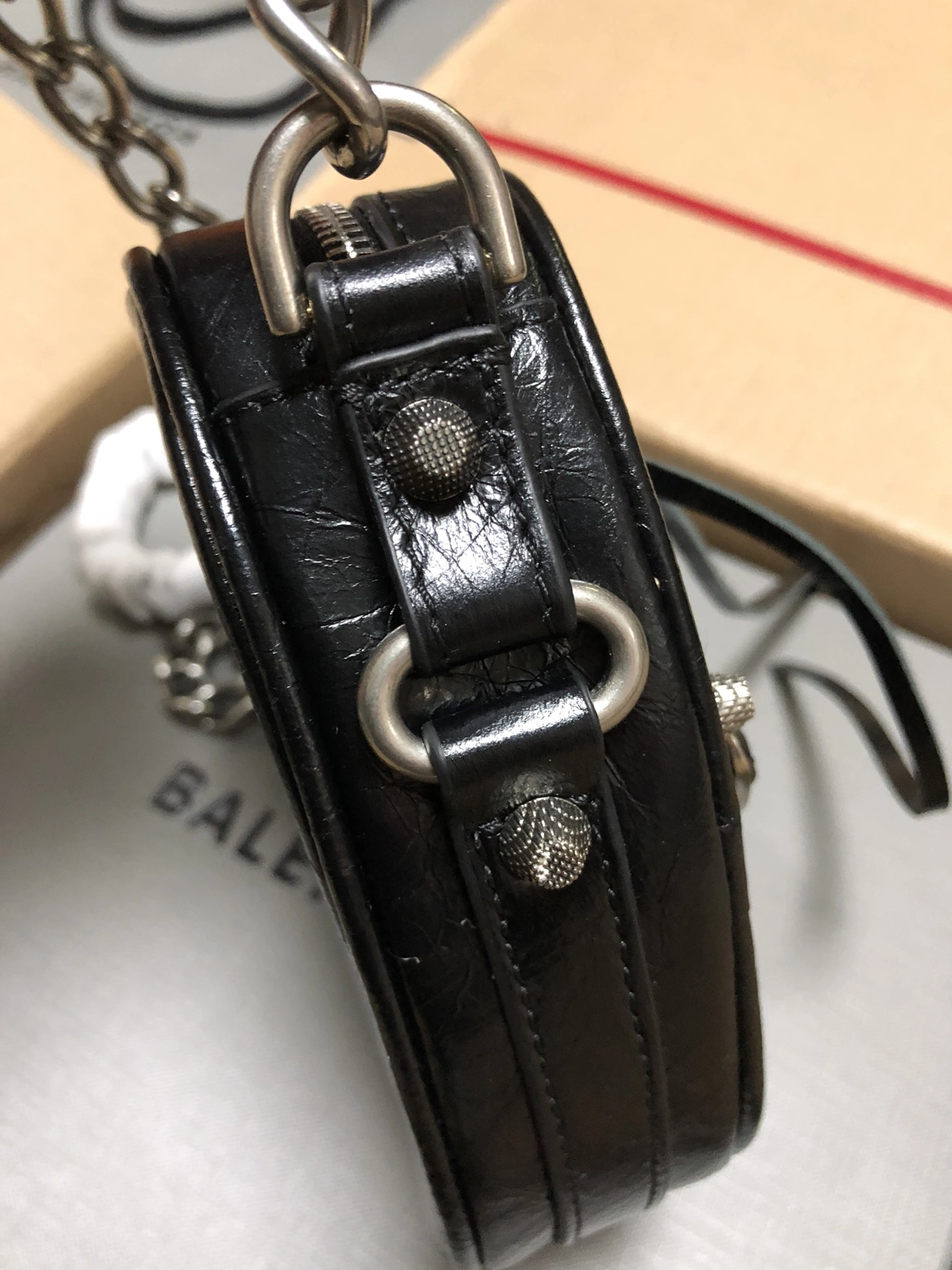 Balenciaga AAA Quality Messenger Bags For Women Lightweight 5317