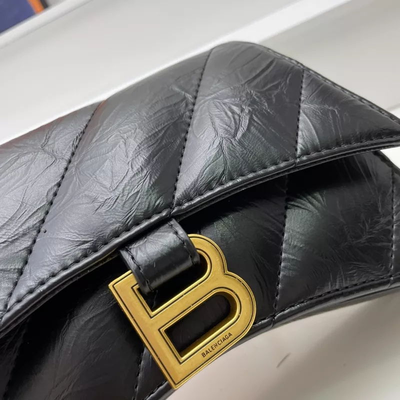 Balenciaga AAA Quality Messenger Bags For Women Lightweight 5483