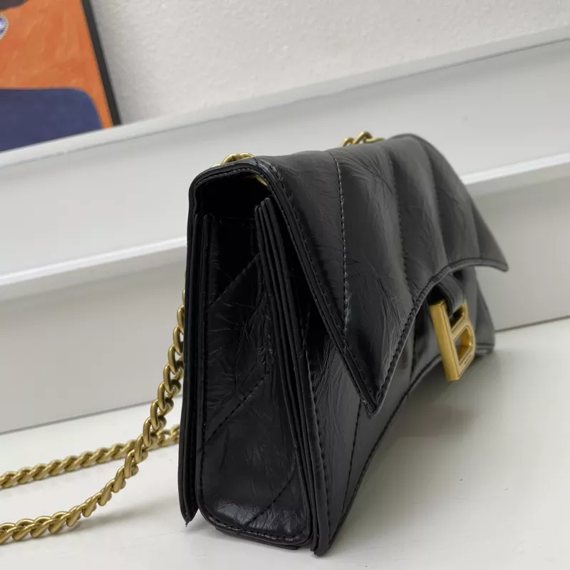Balenciaga AAA Quality Messenger Bags For Women Lightweight 5483