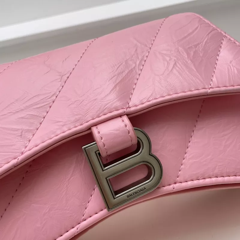 Balenciaga AAA Quality Messenger Bags For Women Practical 1519