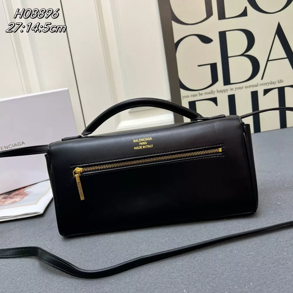 Balenciaga AAA Quality Messenger Bags For Women StreetReady 8758