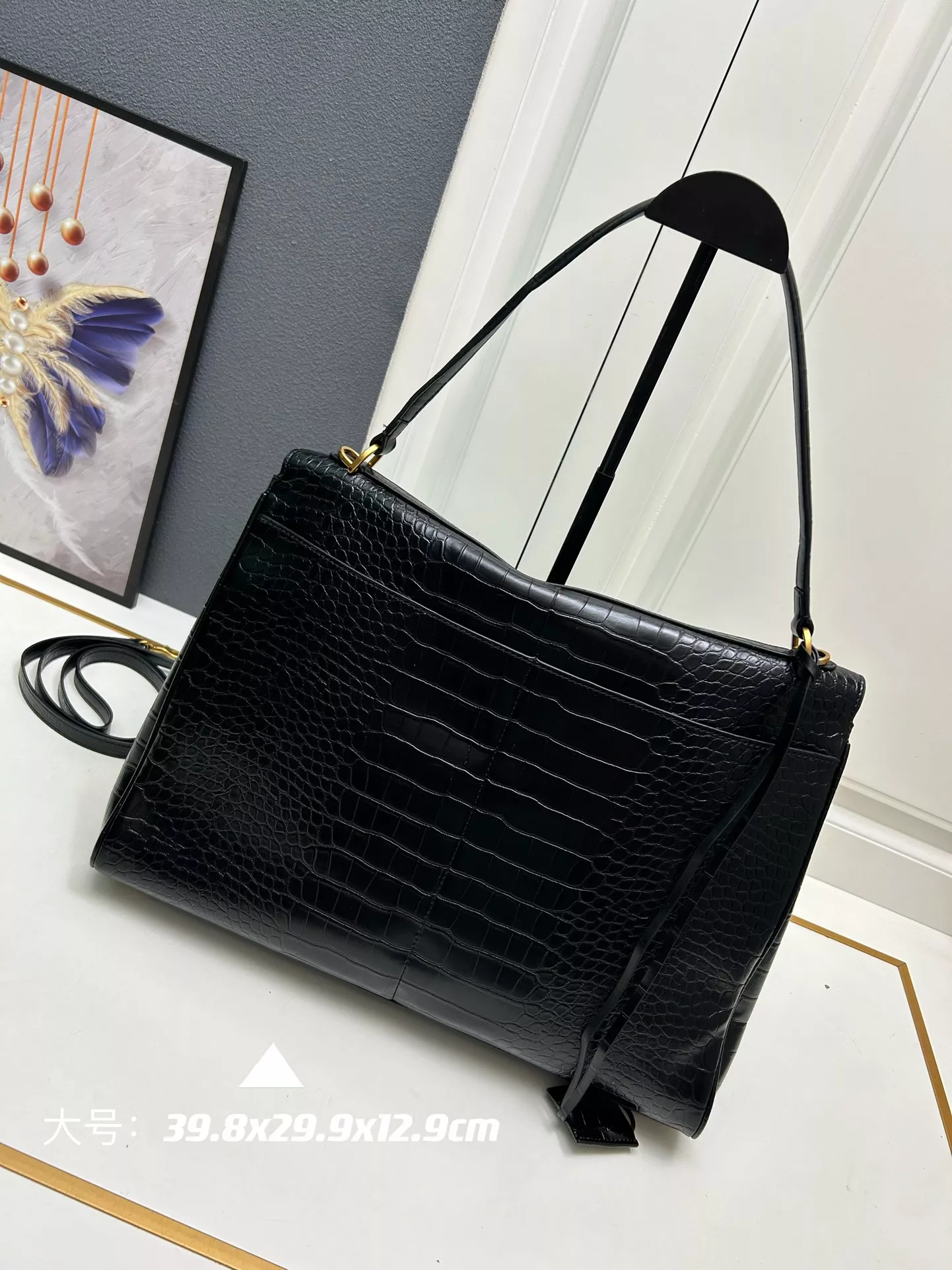 Balenciaga AAA Quality Shoulder Bags For Women Affordable 3633