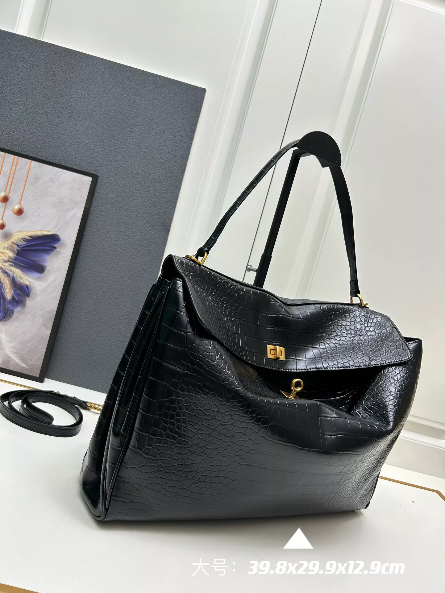 Balenciaga AAA Quality Shoulder Bags For Women Affordable 3633