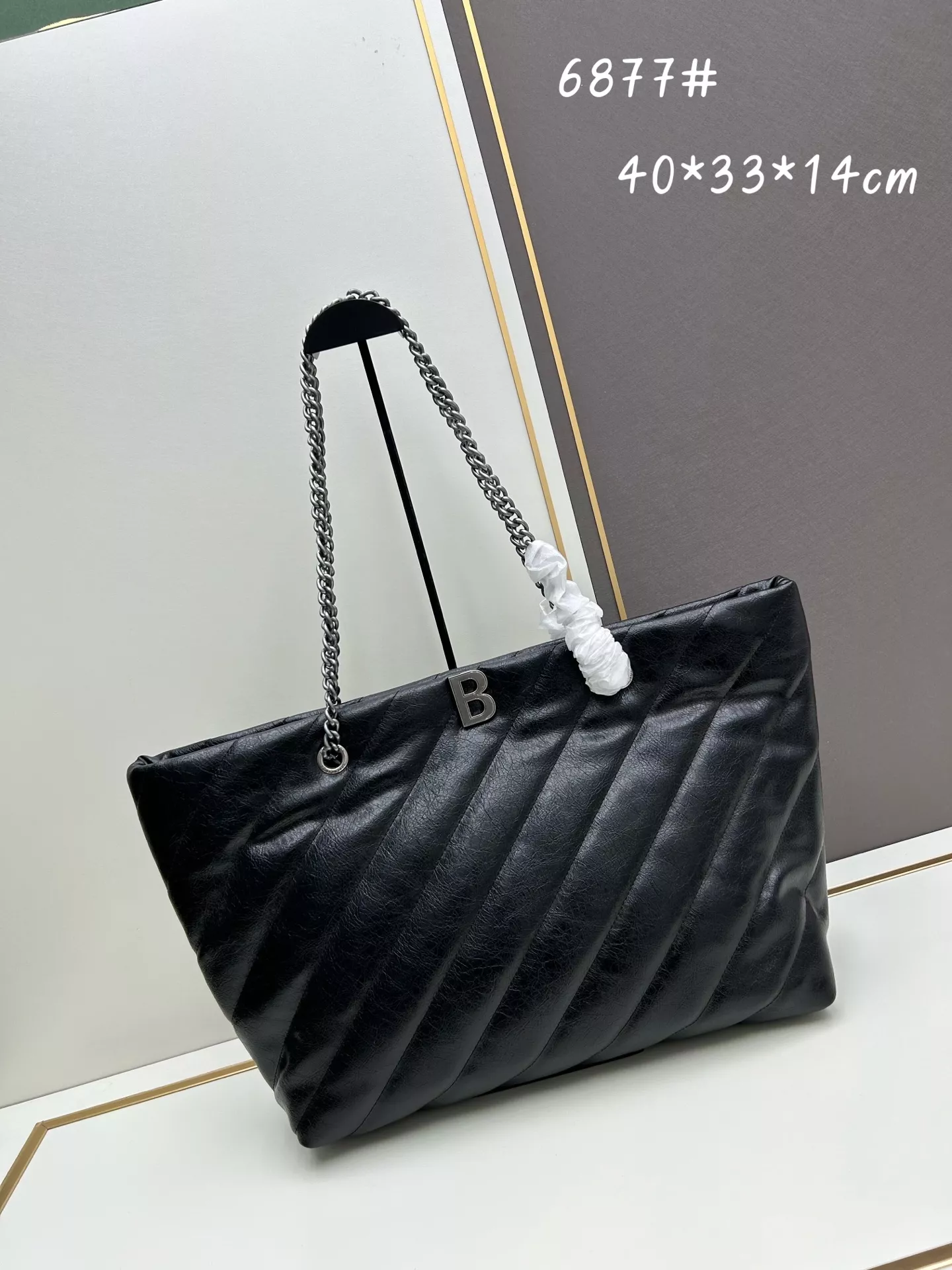 Balenciaga AAA Quality Shoulder Bags For Women AllSeason 3348