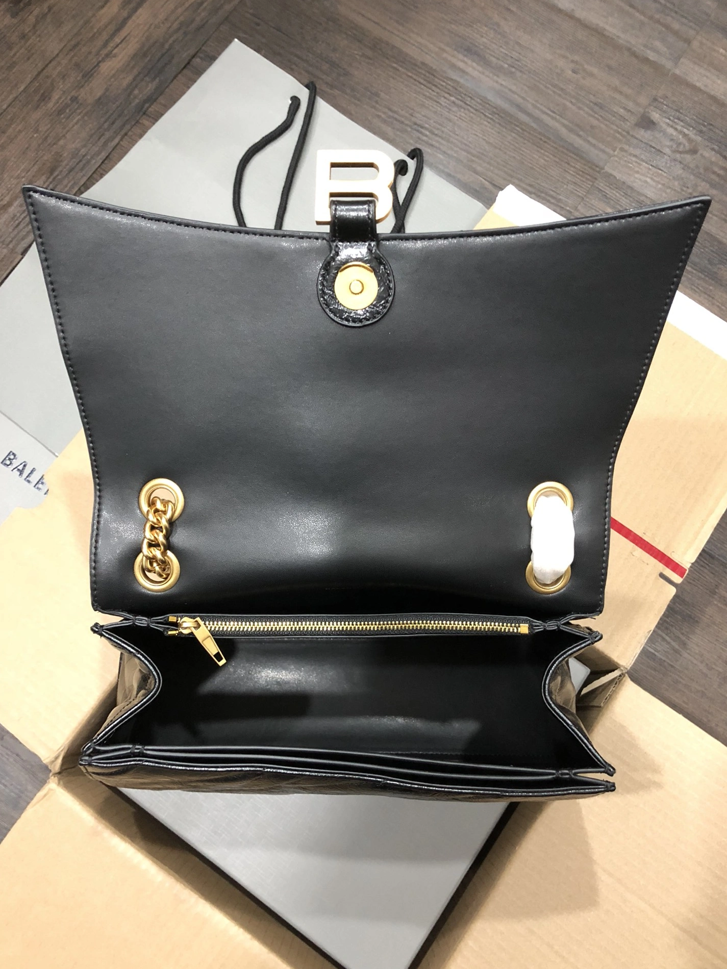 Balenciaga AAA Quality Shoulder Bags For Women BestValue 7848