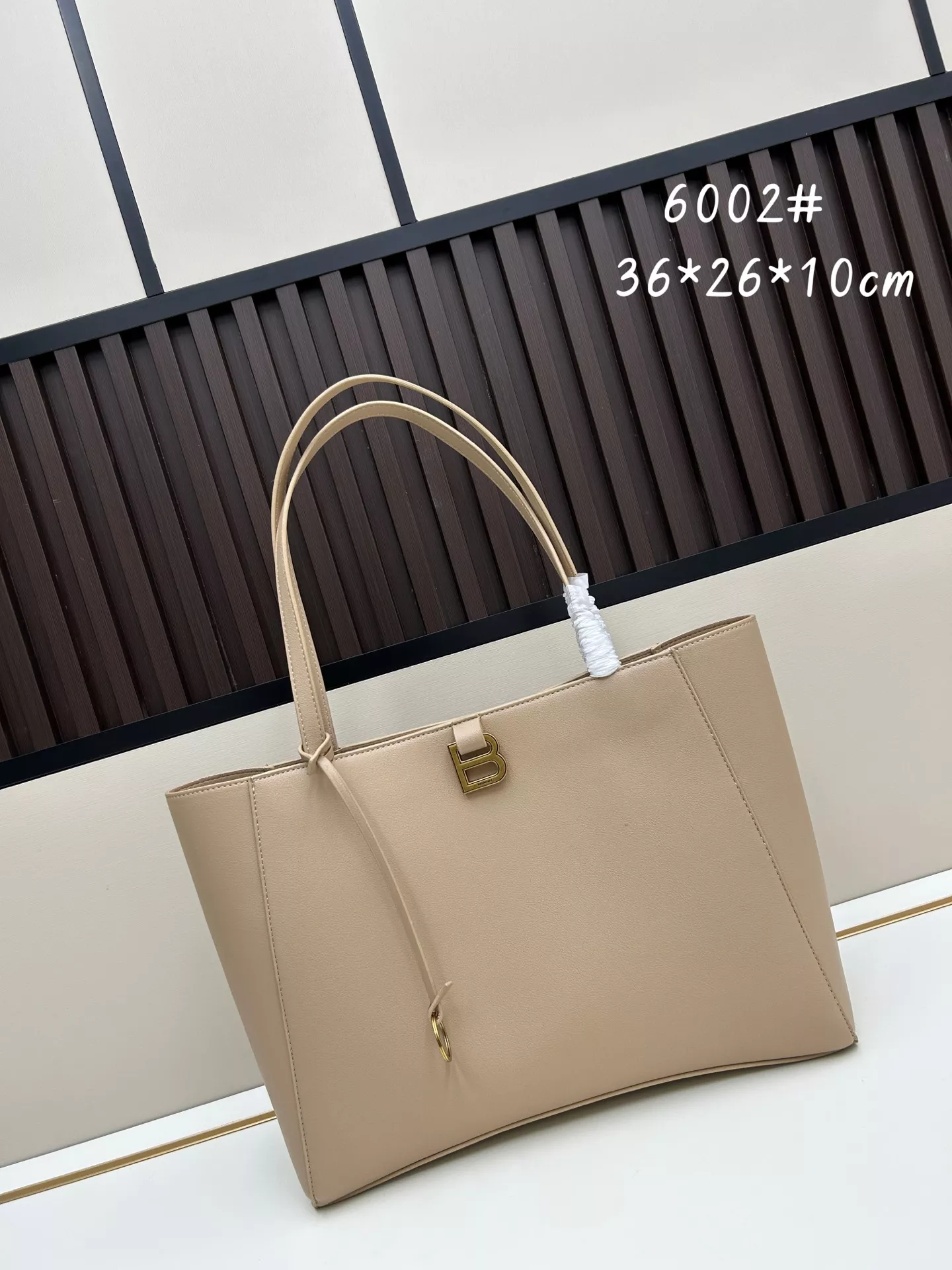 Balenciaga AAA Quality Shoulder Bags For Women Cozy 1091