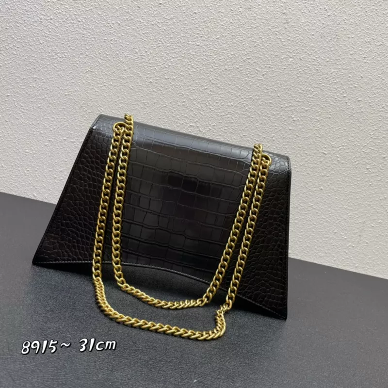 Balenciaga AAA Quality Shoulder Bags For Women Durable 8559