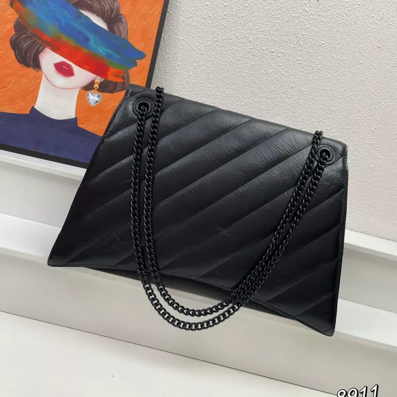 Balenciaga AAA Quality Shoulder Bags For Women EasyMatch 8111