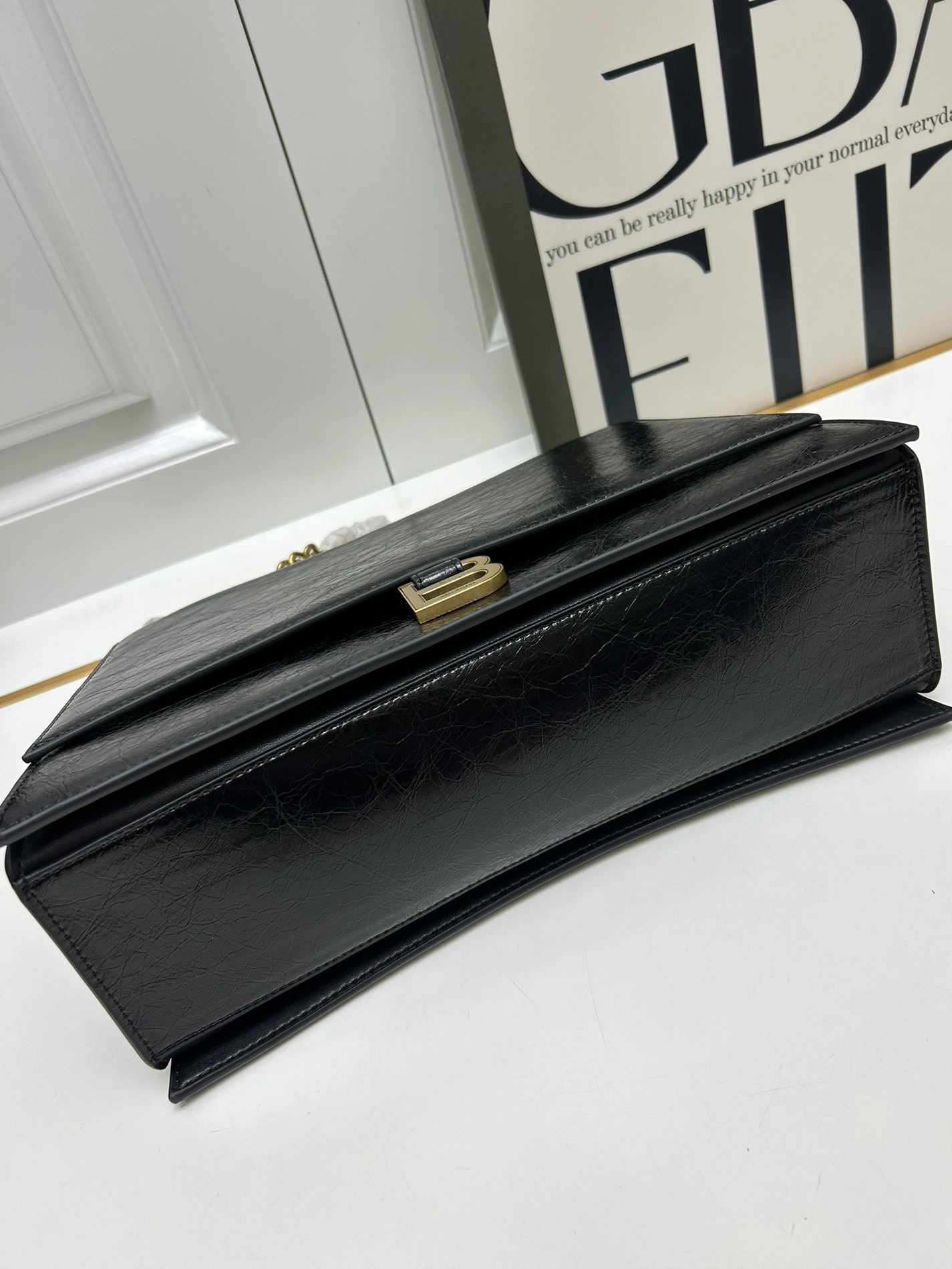 Balenciaga AAA Quality Shoulder Bags For Women EasyMatch 8117