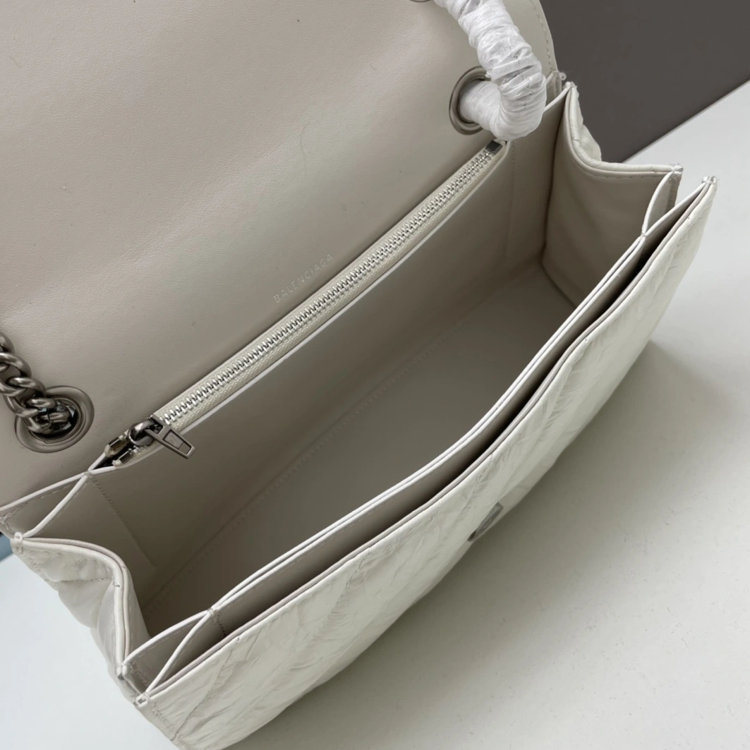 Balenciaga AAA Quality Shoulder Bags For Women Elegant 5409