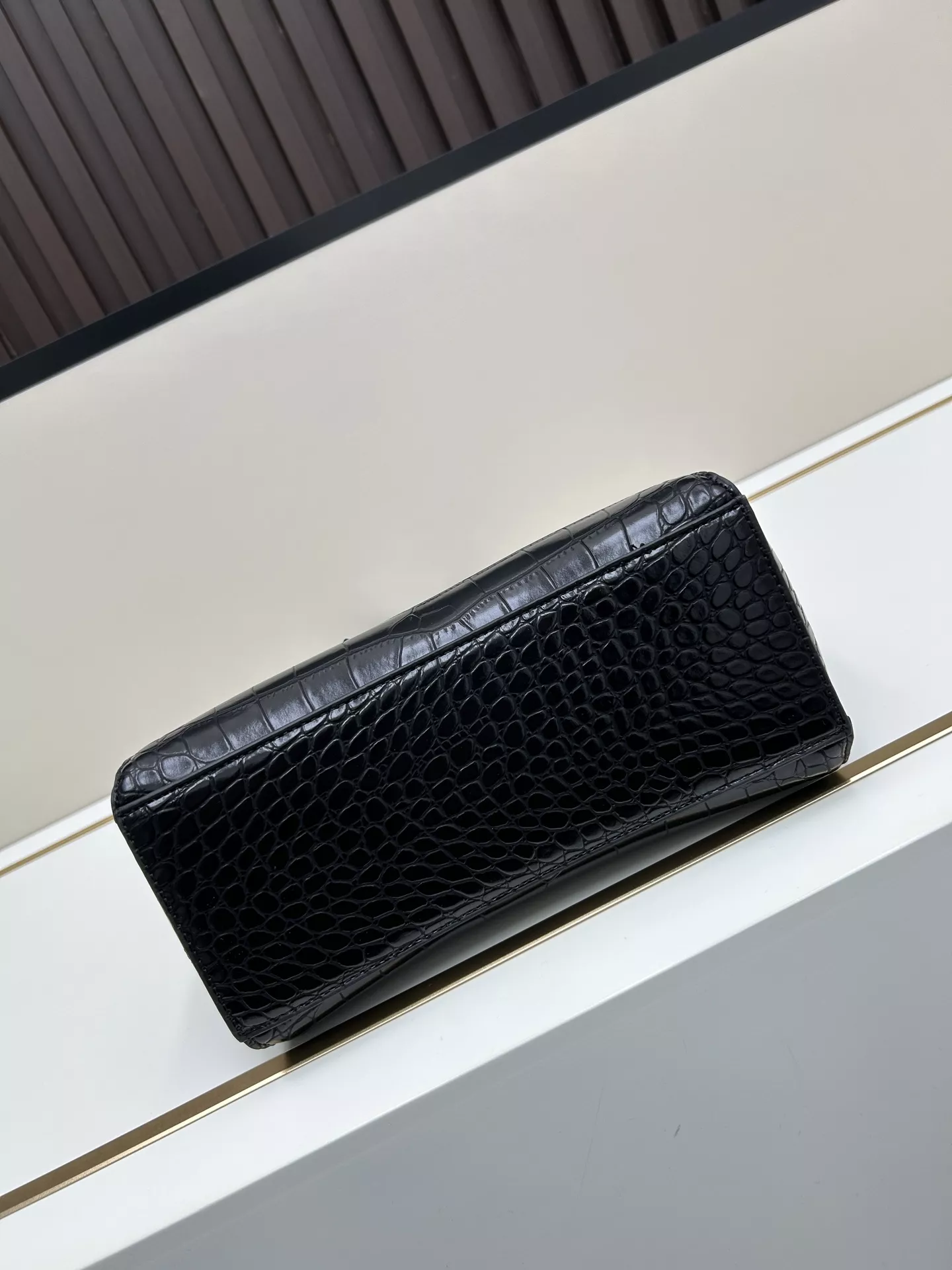 Balenciaga AAA Quality Shoulder Bags For Women Elegant 8709