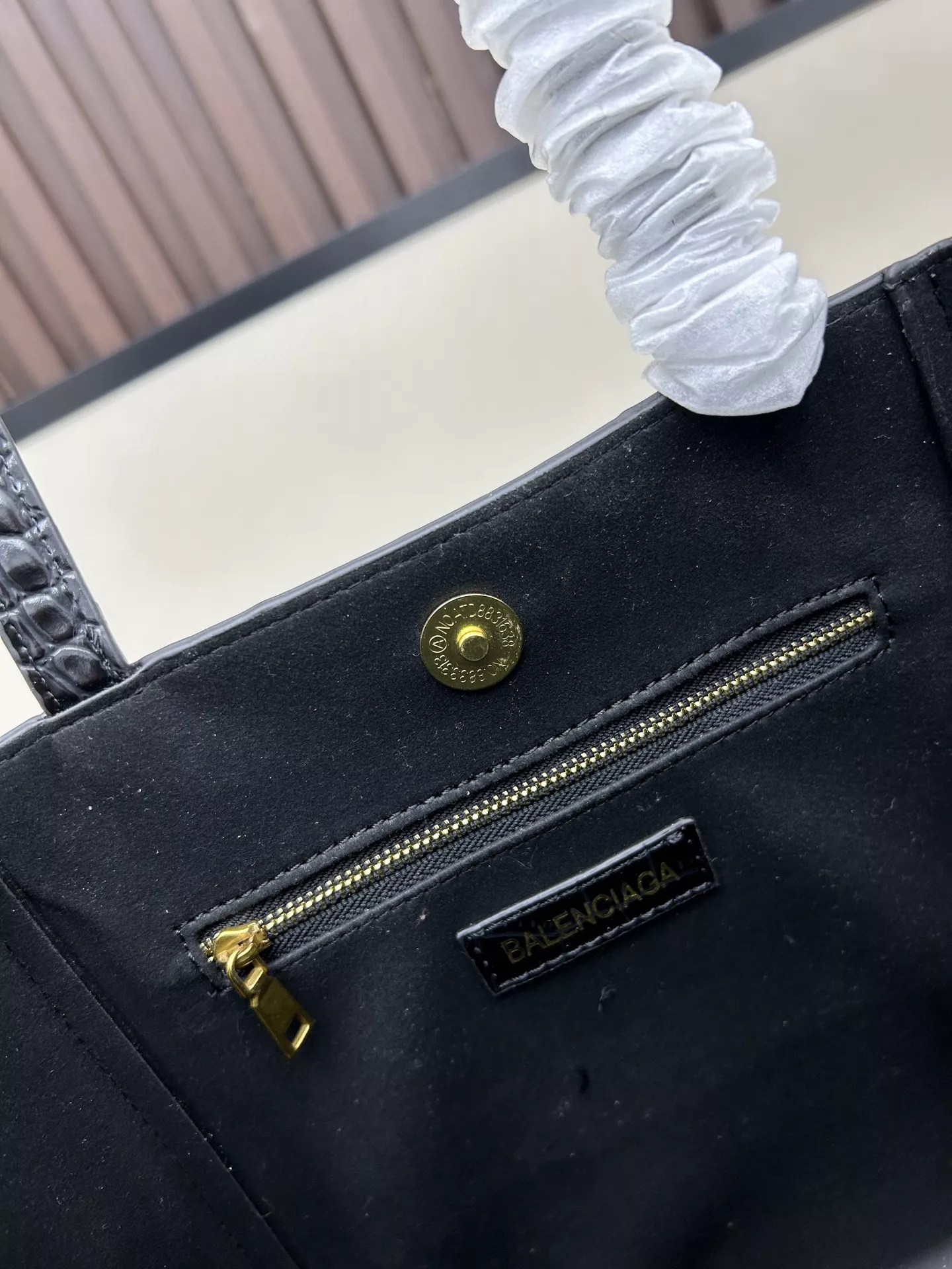 Balenciaga AAA Quality Shoulder Bags For Women Elegant 8709